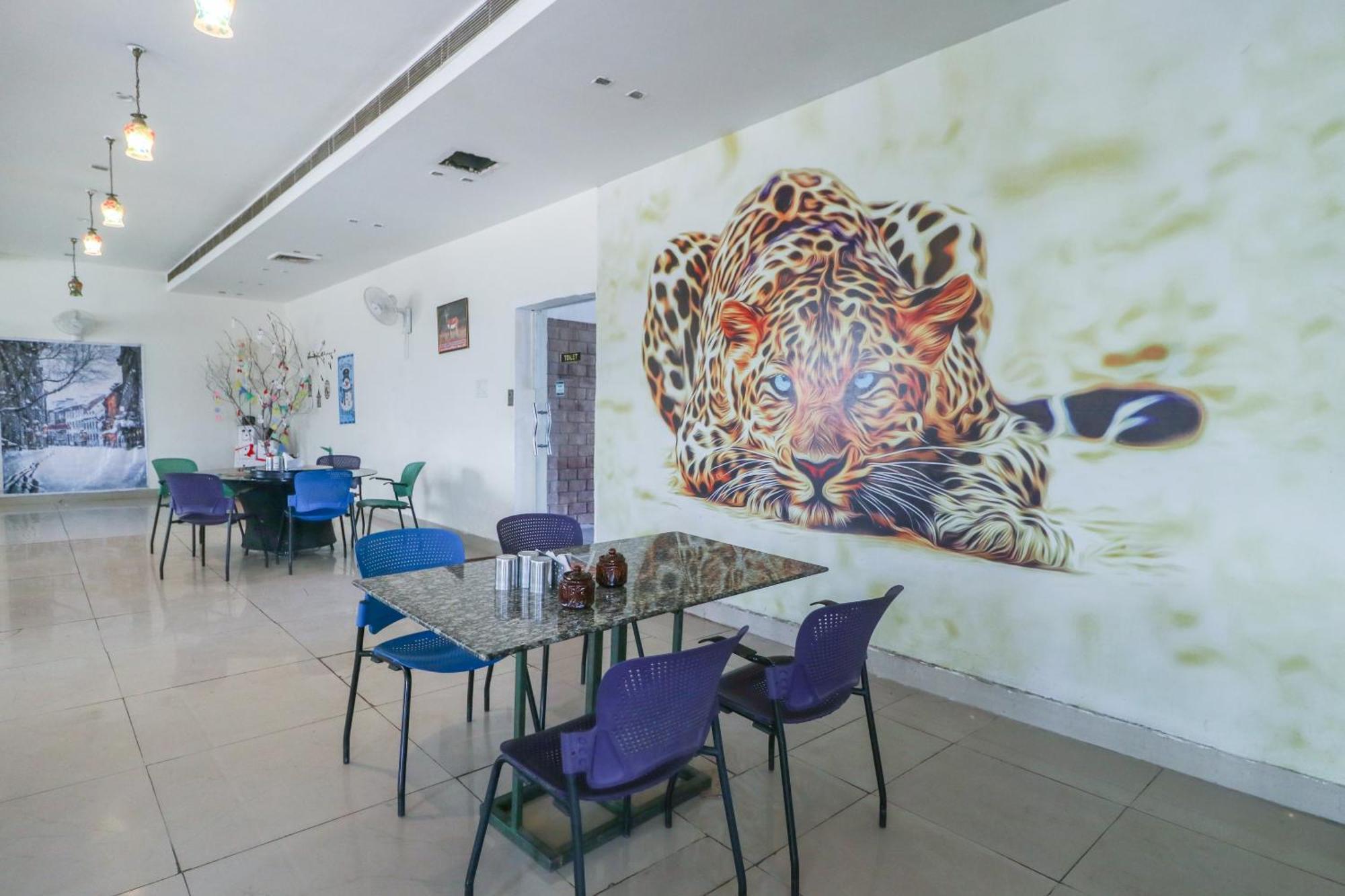 Hotel O Mg Mehak Garden Darbi Εξωτερικό φωτογραφία